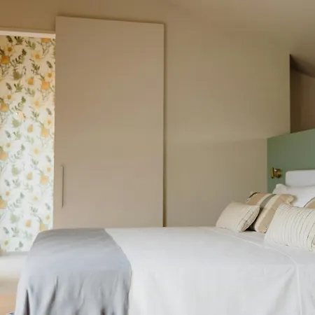 Dom wakacyjny Modern House Among Olive Trees *