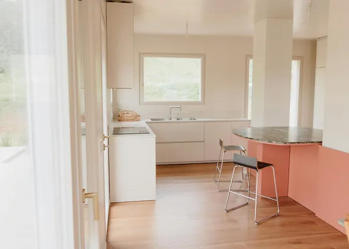 Nyaraló Modern House Among Olive Trees *